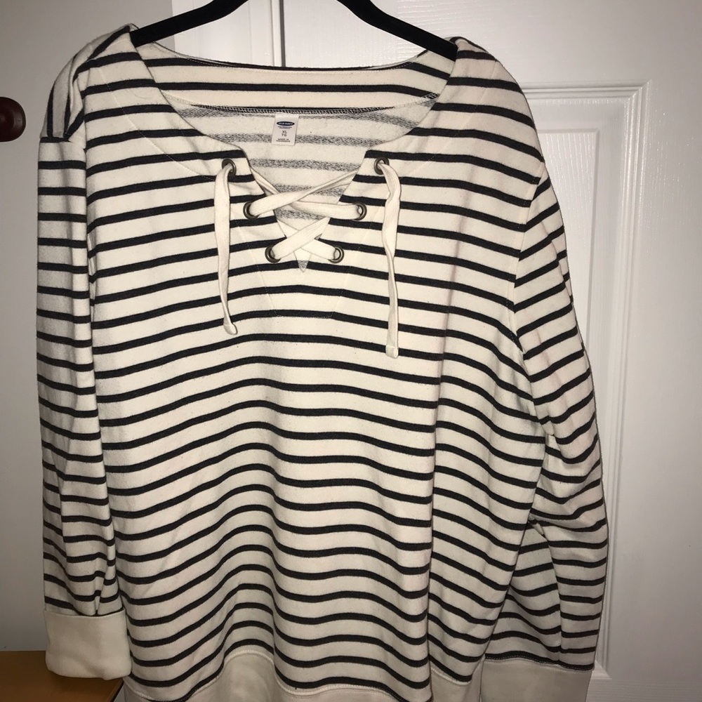 Old Navy Striped Crewneck Sweatshirt